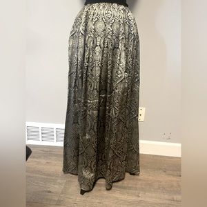 Joan Rivers Tapestry Maxi Skirt Gold Black XS